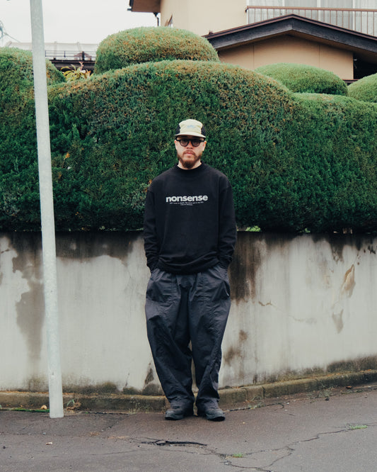 Mock neck Statement Tee - Black